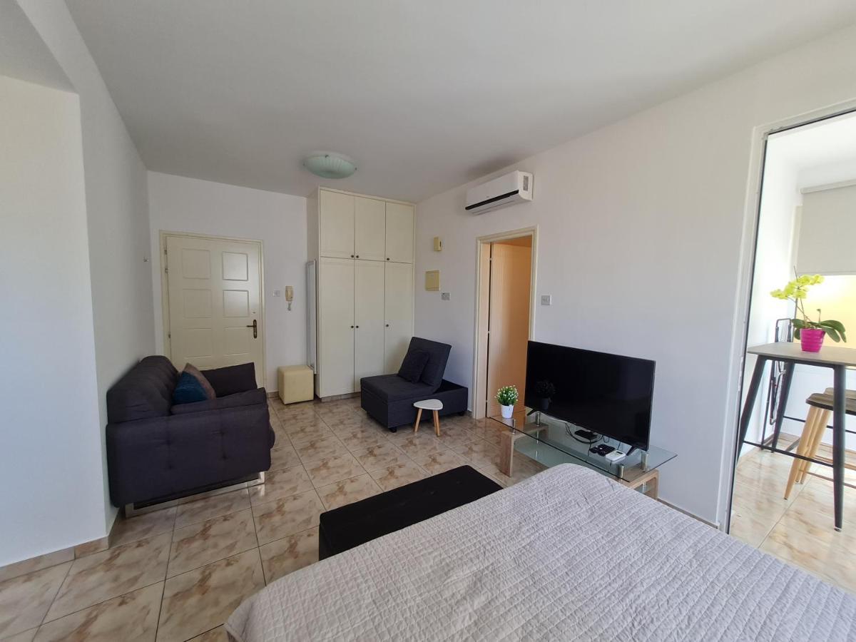 Laertis 2 Complex, Studio Apartment 106 - By Imh Travel & Tours Paphos Exterior foto
