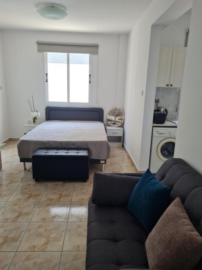 Laertis 2 Complex, Studio Apartment 106 - By Imh Travel & Tours Paphos Exterior foto